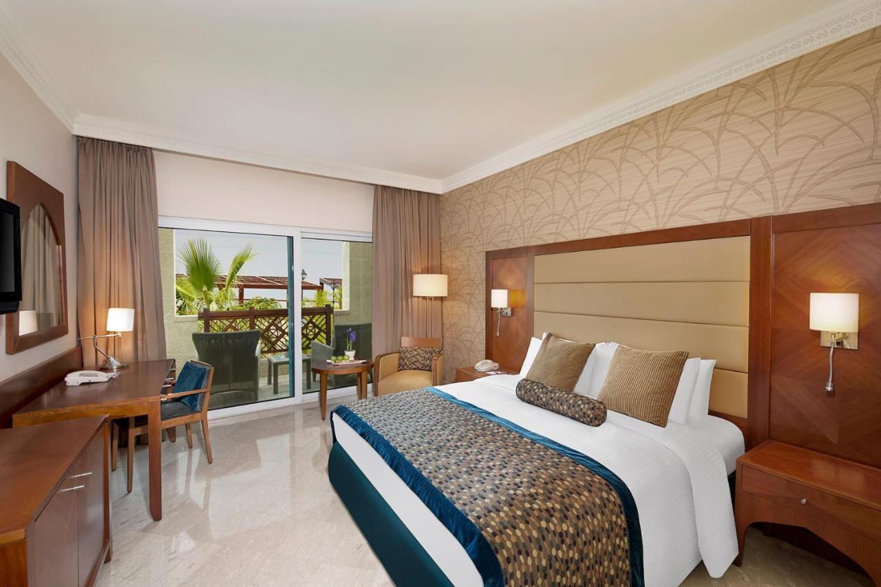 Crowne Plaza Jordan Dead Sea Resort & Spa By Ihg Sweimeh Esterno foto