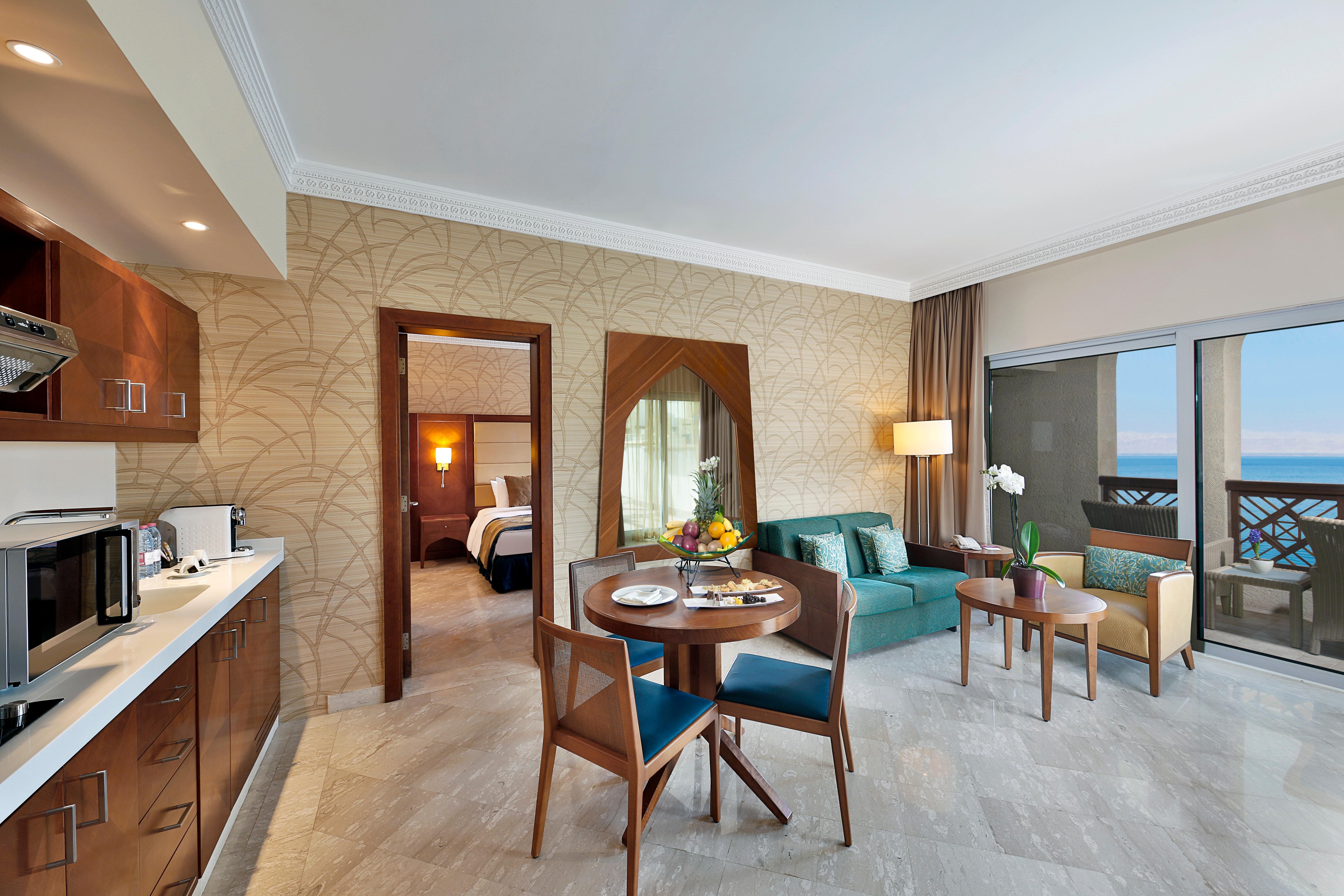 Crowne Plaza Jordan Dead Sea Resort & Spa By Ihg Sweimeh Esterno foto Suite at the Hilton Sharm El Sheikh Resort